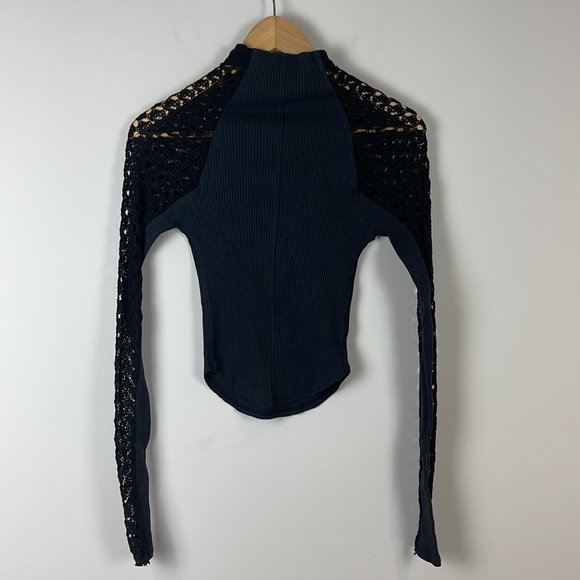 Free People Black Rib and Lace Turtleneck Layering Top Size Extra Small - Picture 6 of 8